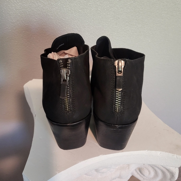 EILEEN Fisher Suede Black Shoe Boot - Sold - Picture 3 of 5